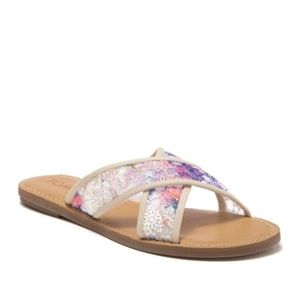New in Box TOMS Viv Crochet Lace Sandal